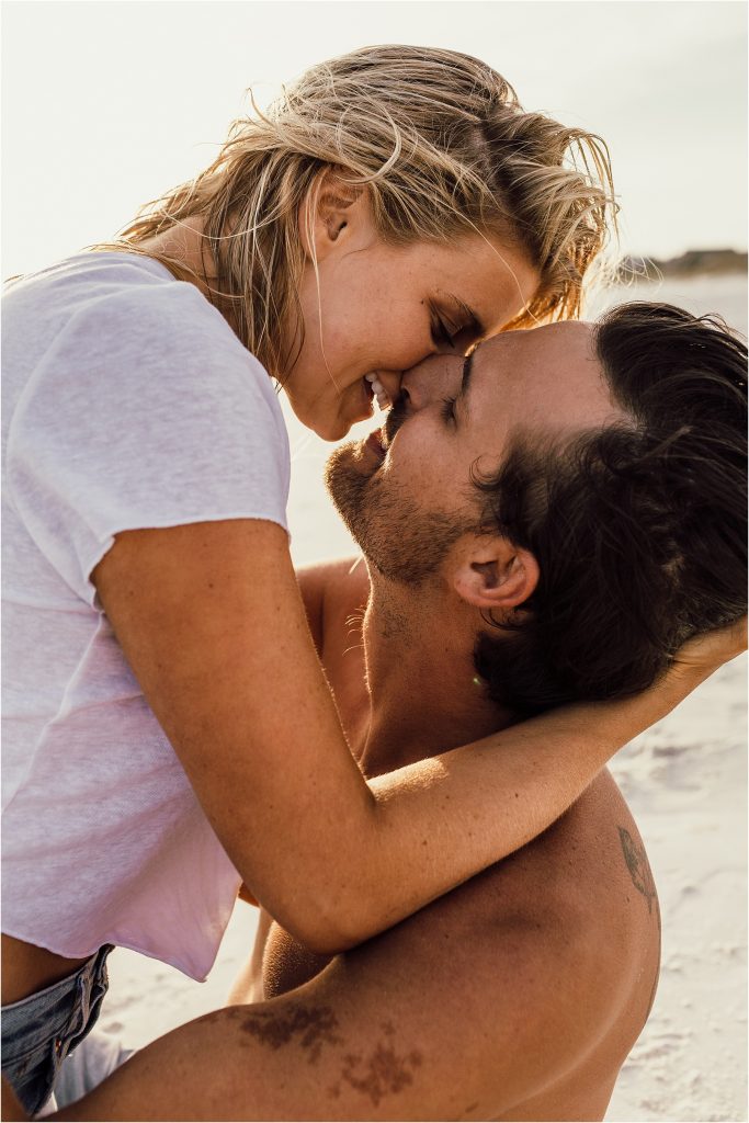Inlet Beach Couples Kissing Photos