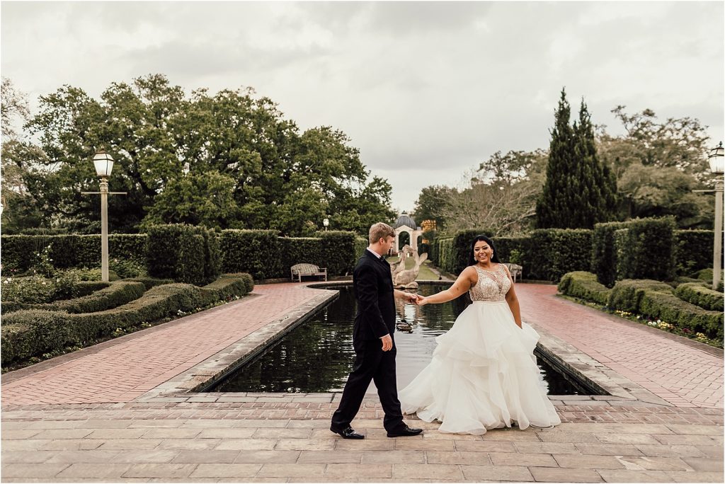 City Park New Orleans Wedding Bride and Groom Botanical Garden Photos